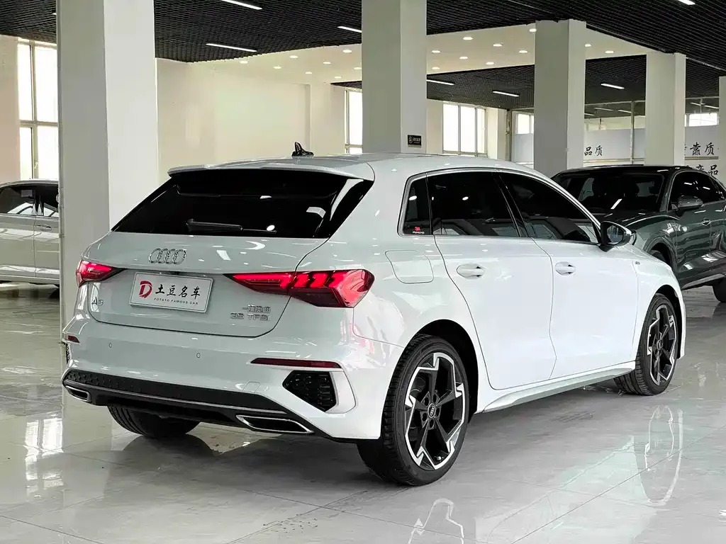 Audi A3 — фото 8