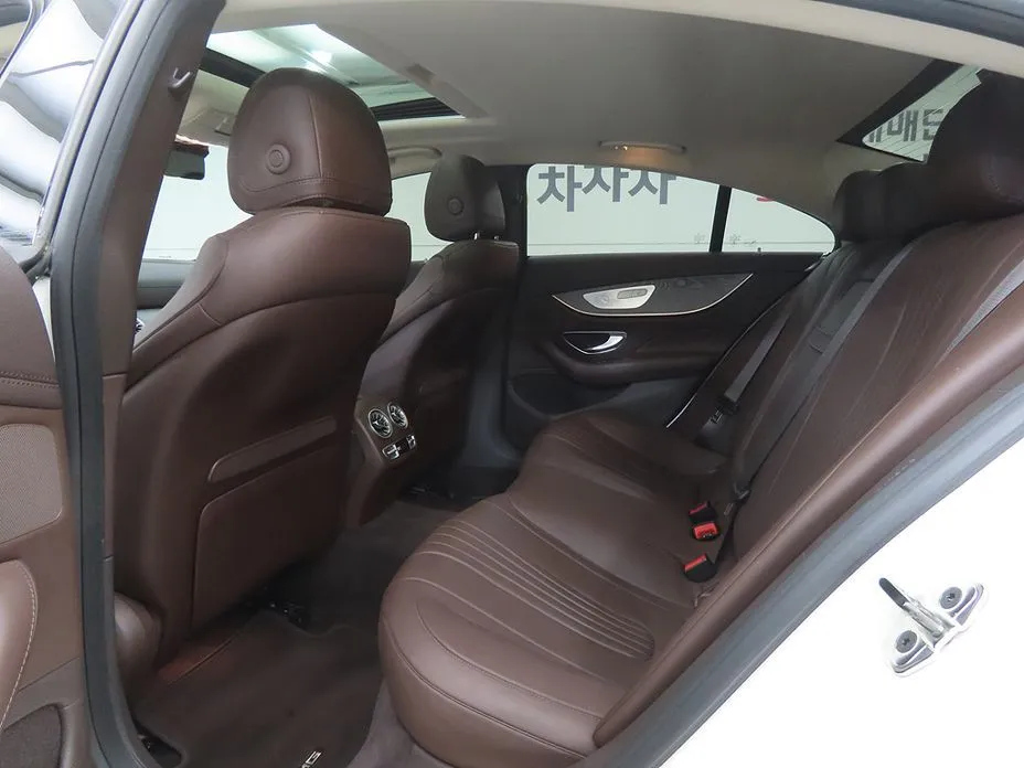 Mercedes-Benz CLS-Class 2021 из KR, фото 3