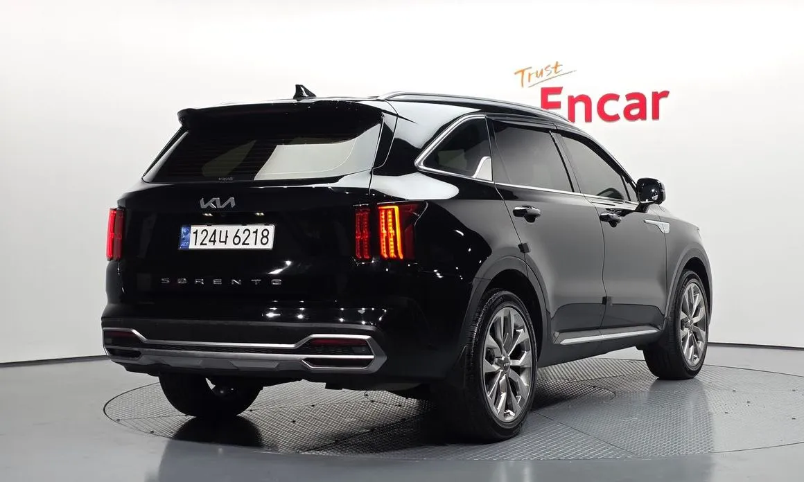 Kia Sorento — фото 9