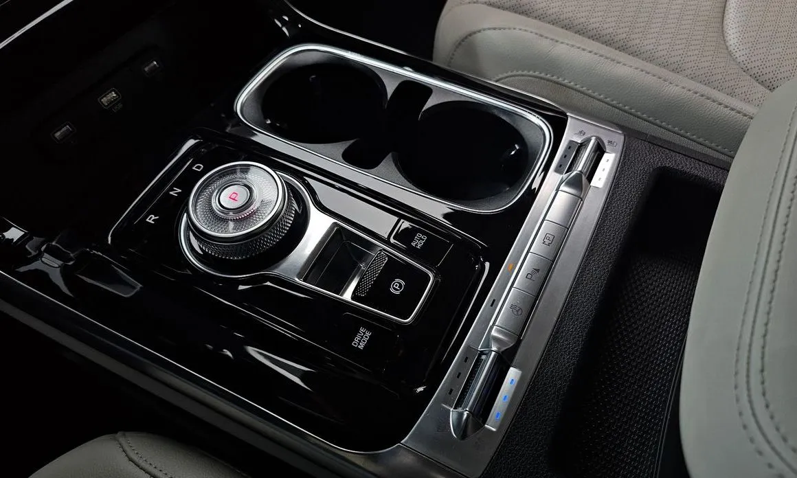 Kia Carnival 2023 из KR, фото 5