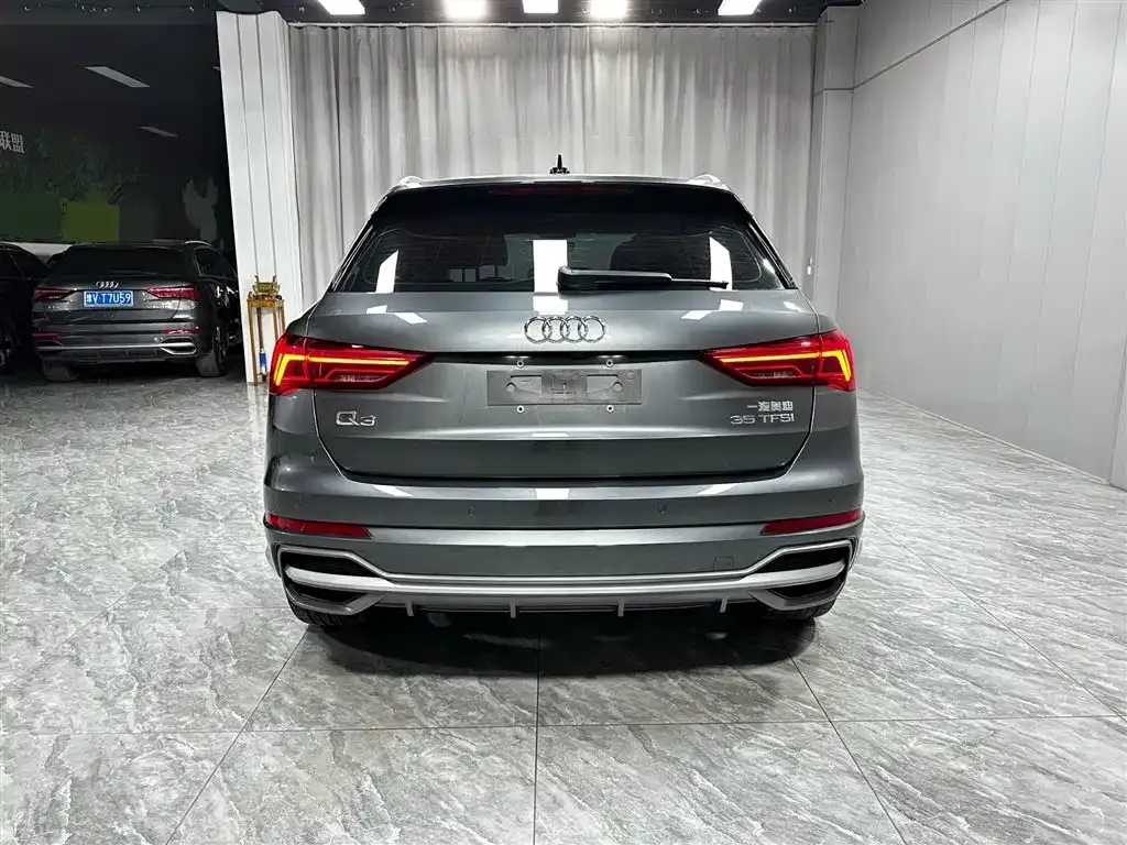 Audi Q3 — фото 5