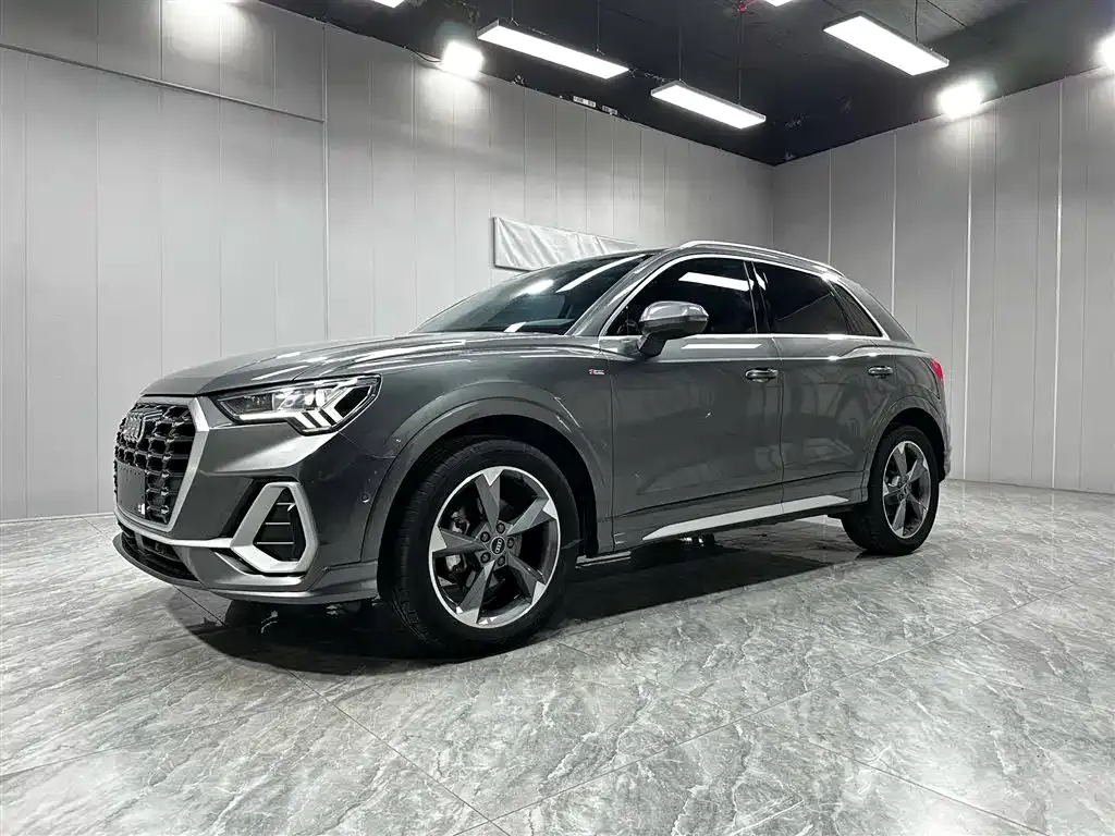 Audi Q3 — фото 2