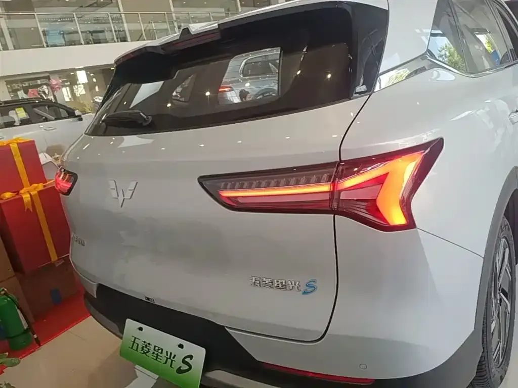 Wuling Xingguang S — фото 7