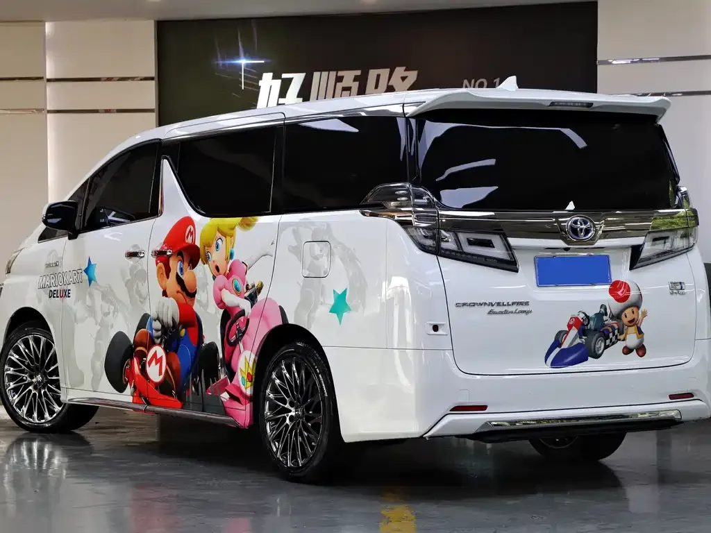 Toyota Vellfire — фото 10