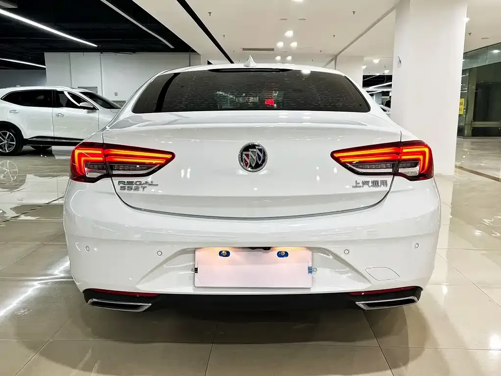 Buick Regal — фото 7