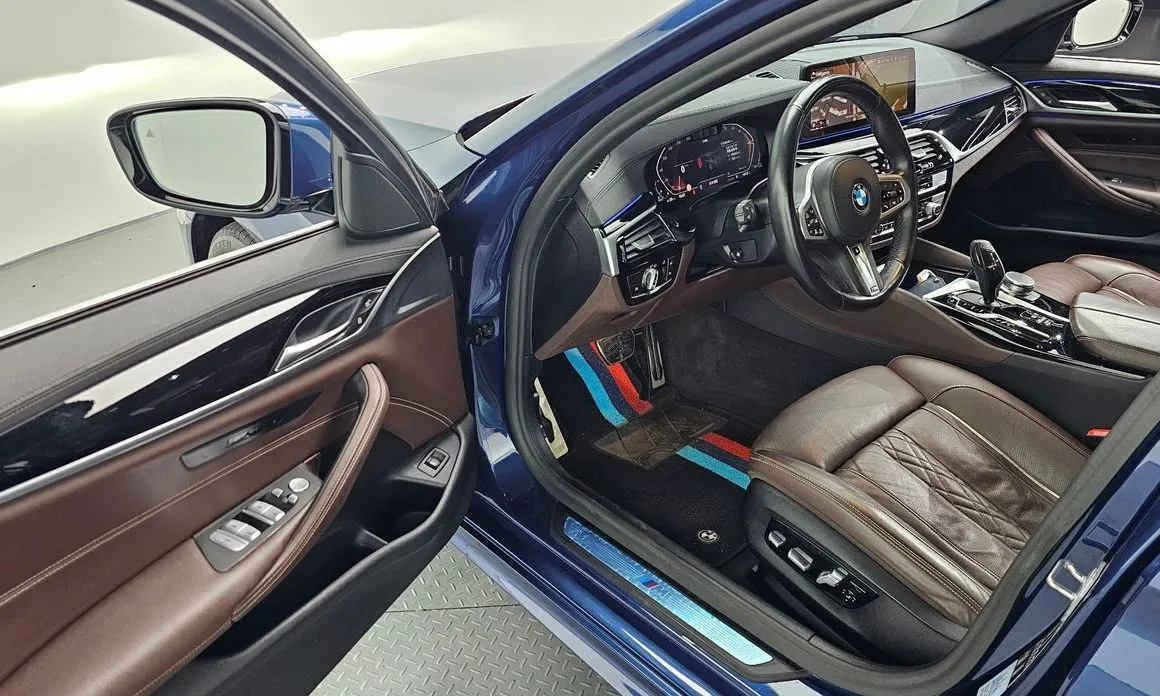 BMW 5-Series 2021 из KR, фото 10