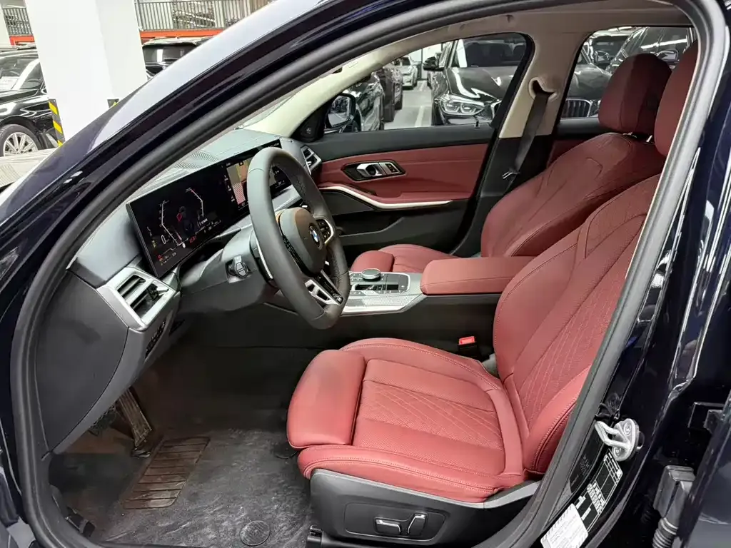BMW 3 Series 2025 из CN, фото 3