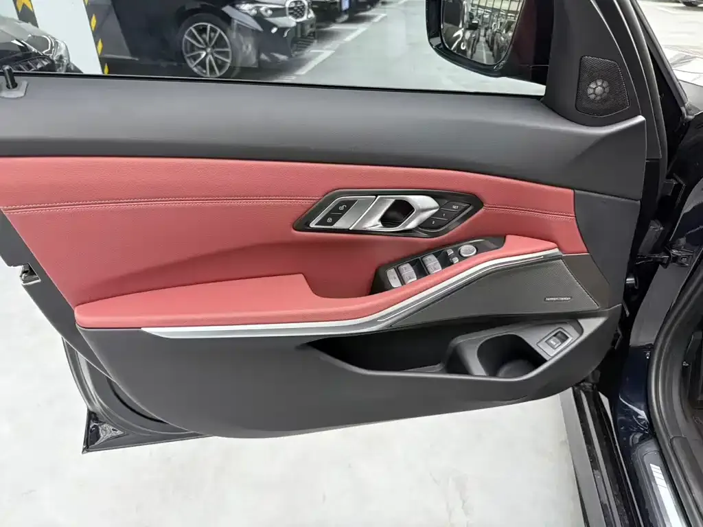 BMW 3 Series 2025 из CN, фото 5
