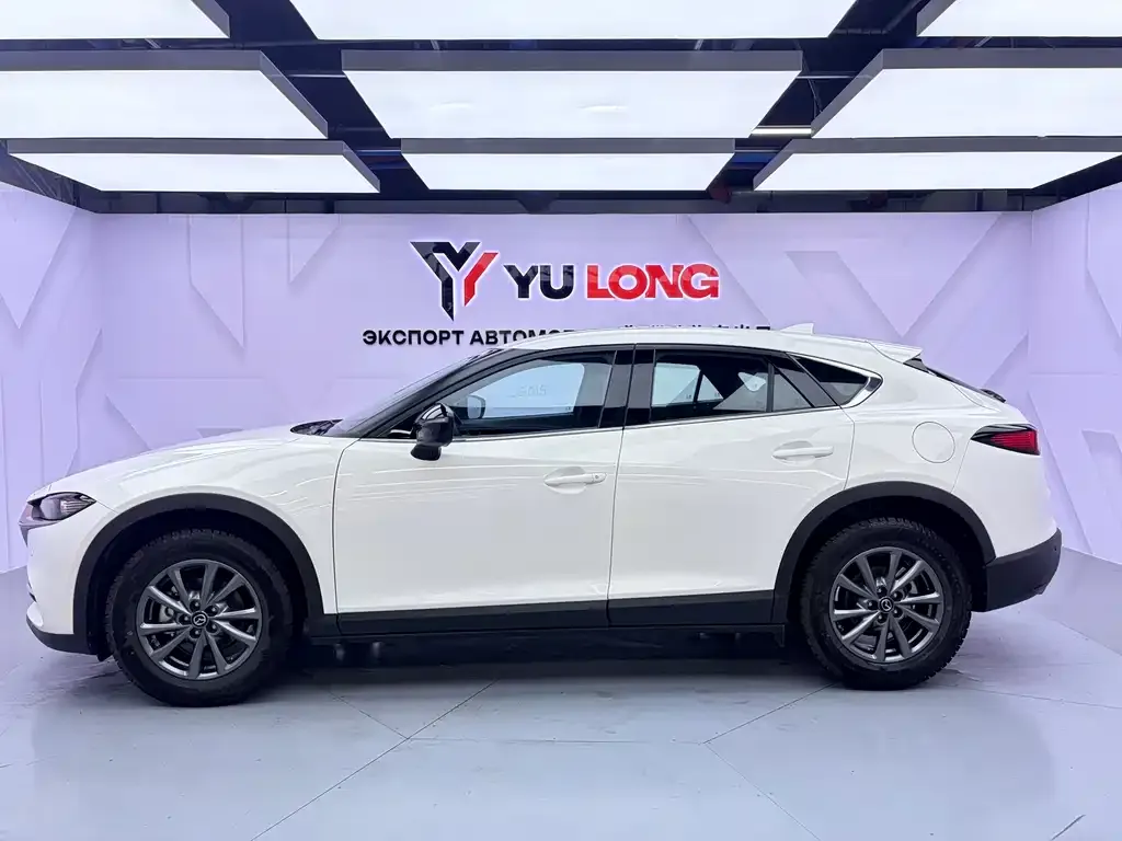 Mazda CX-4 — фото 3