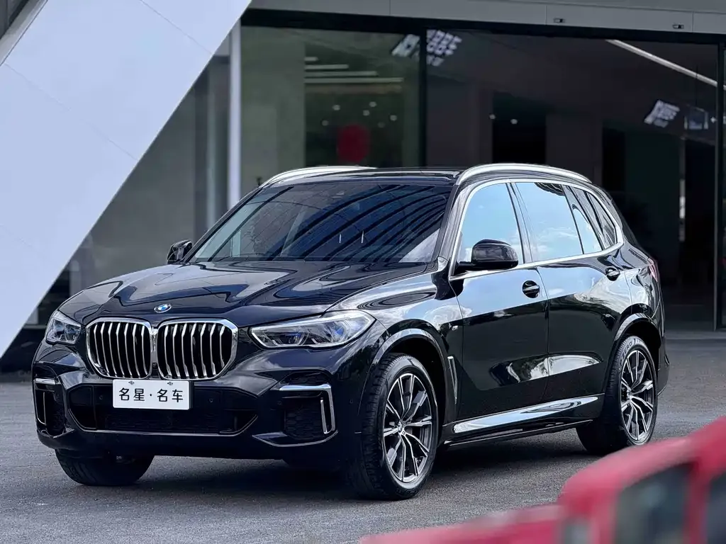 BMW X5 — фото 1