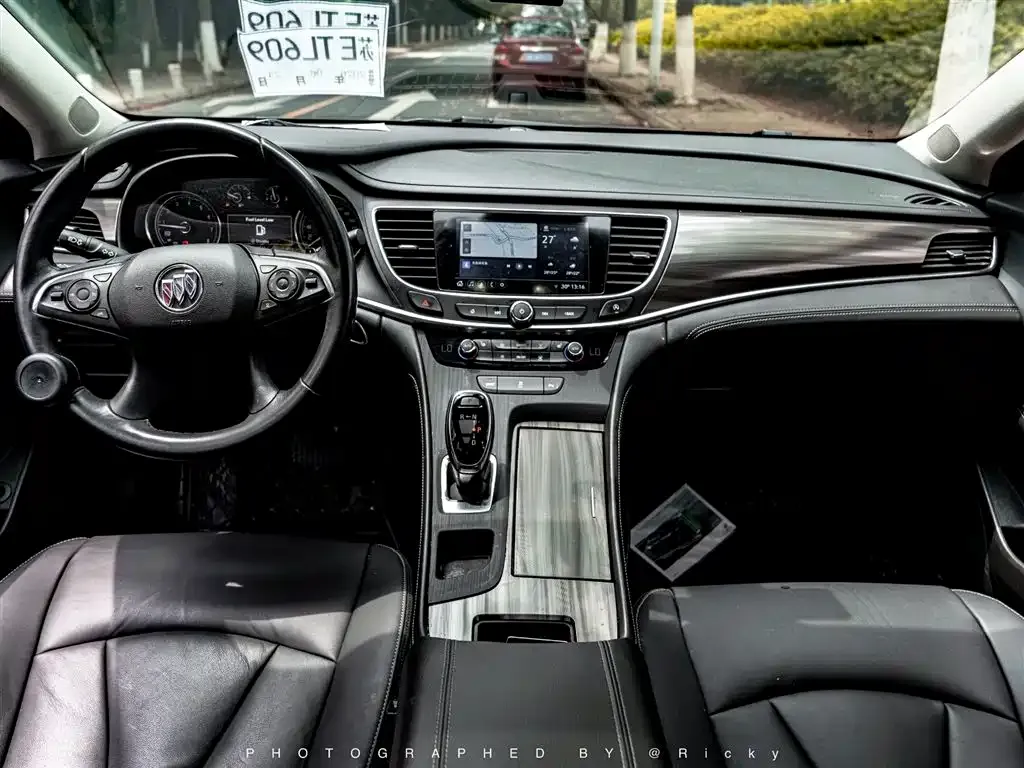 Buick LaCrosse — фото 2
