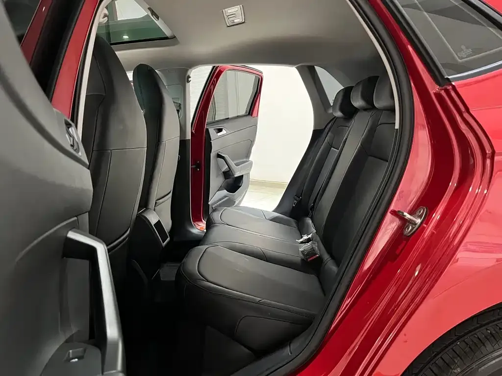 Volkswagen Polo 2021 из CN, фото 3