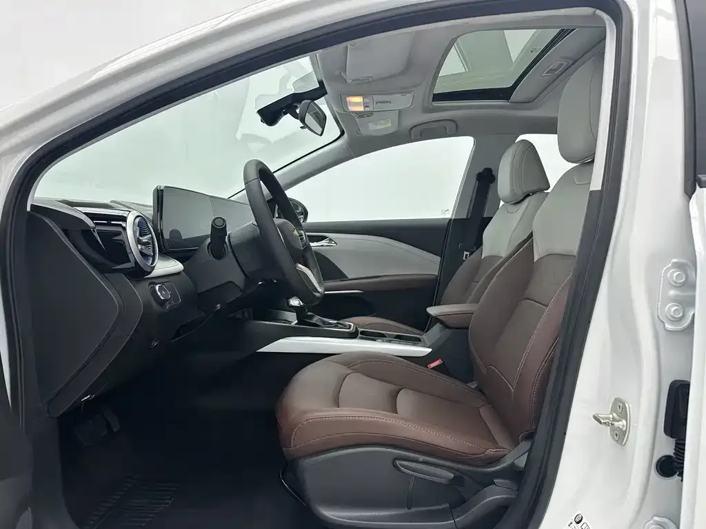 Chevrolet Monza 2023 из CN, фото 6