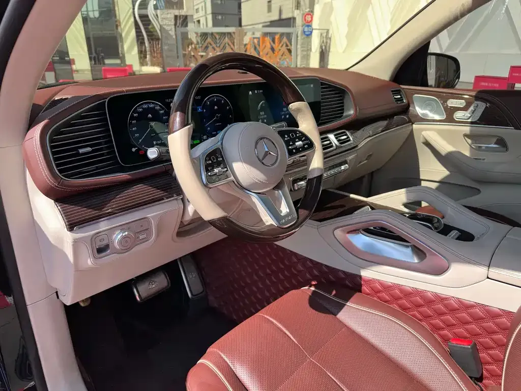 Mercedes-Benz GLS — фото 2