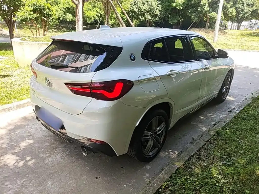 BMW X2 — фото 10