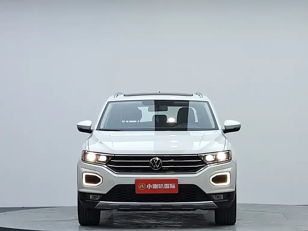 Volkswagen T-Roc — фото 2