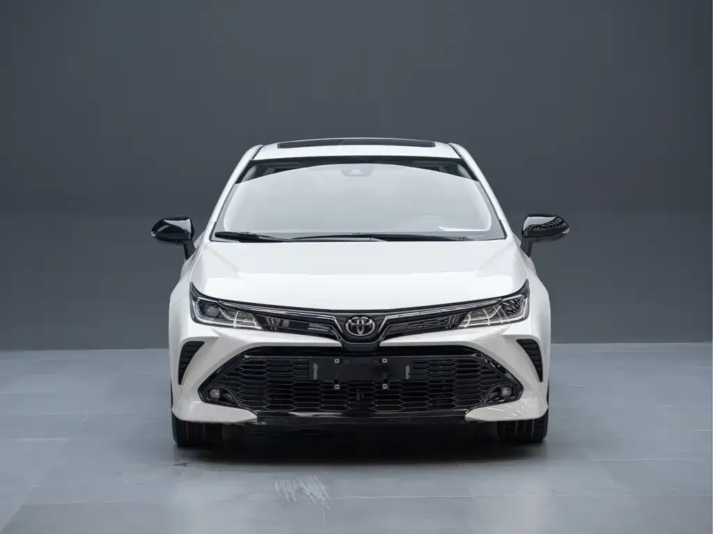Toyota Corolla — фото 2