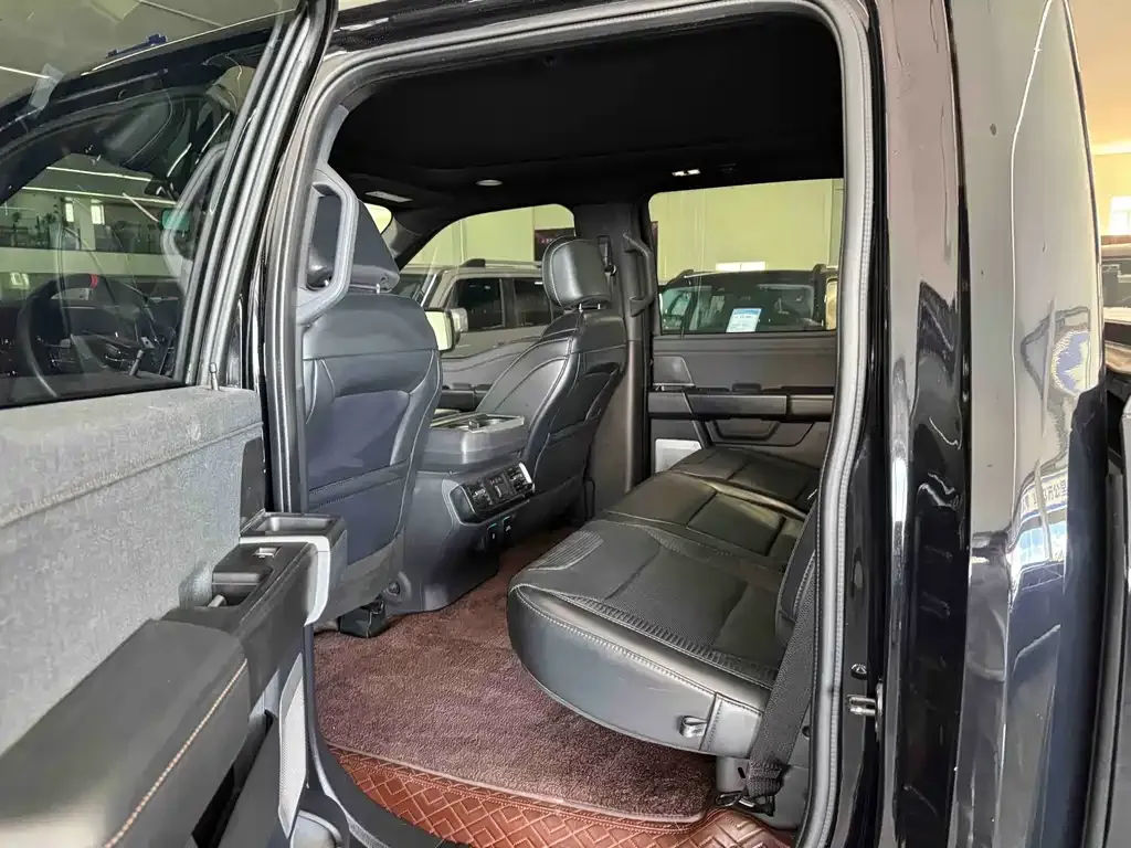 Ford F-150 Raptor — фото 2