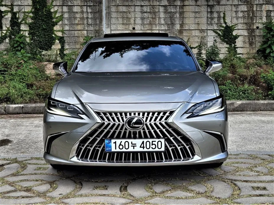 Lexus ES 2026 из KR, фото 9