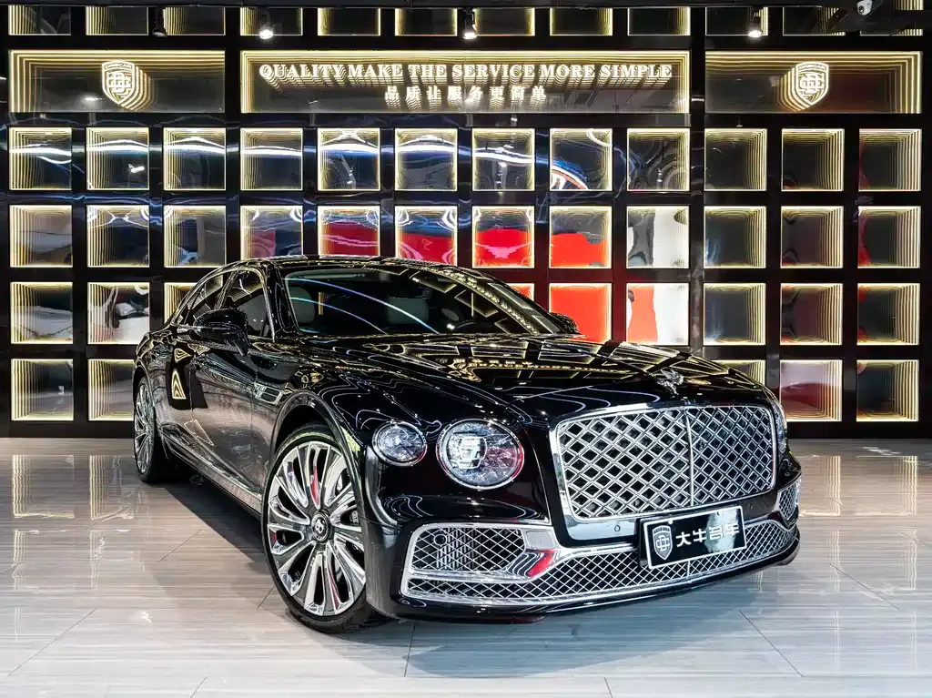 Bentley Flying Spur — фото 8
