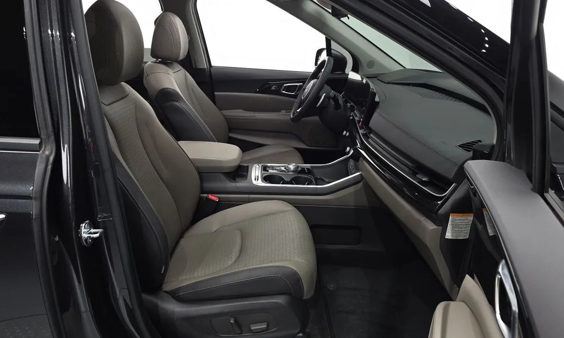 Kia Carnival 2025 из KR, фото 8