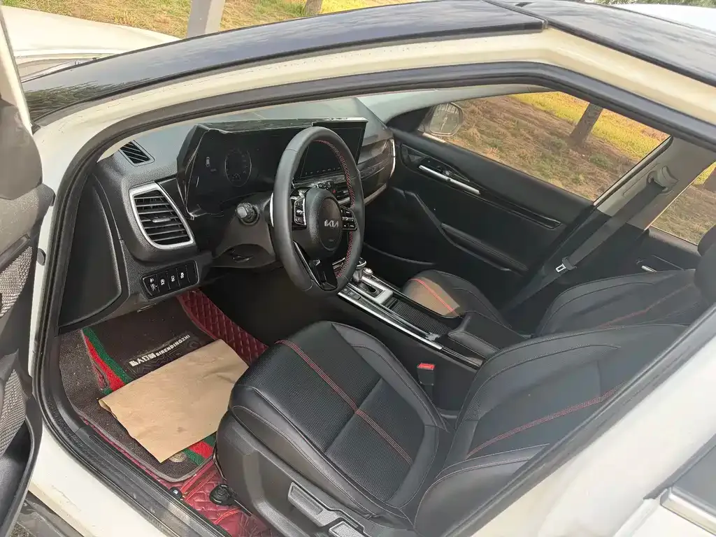 Kia KX3 2021 из CN, фото 4
