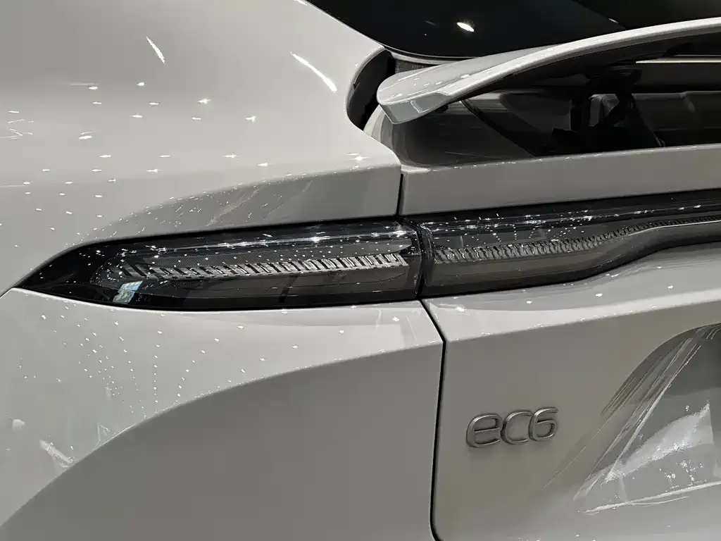 NIO EC6 — фото 6