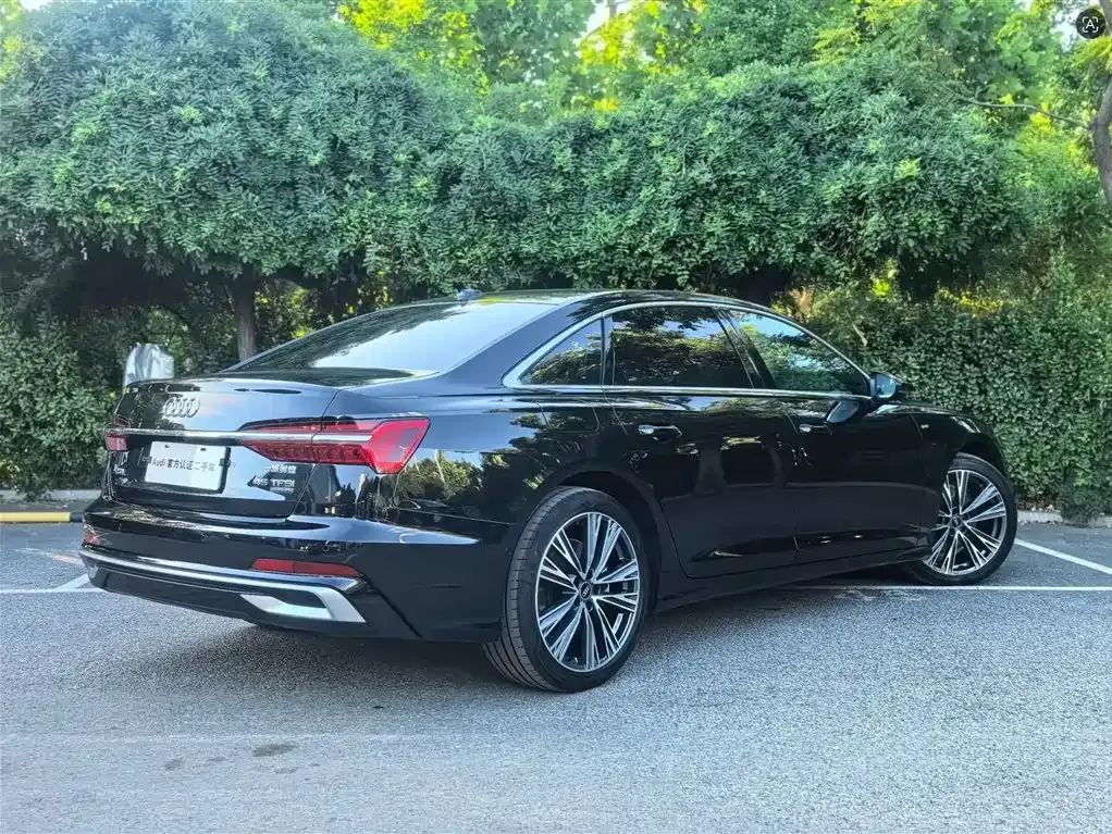 Audi A6L — фото 6