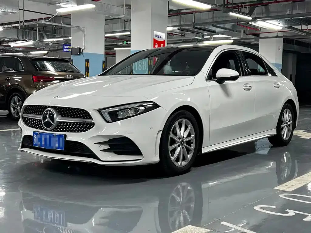 Mercedes-Benz A-Class — фото 1