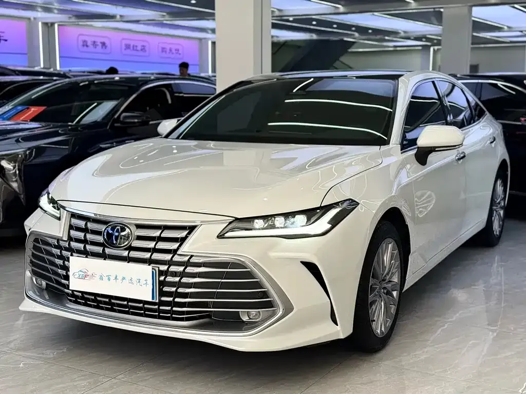 Toyota Avalon 2025 из CN, фото 1