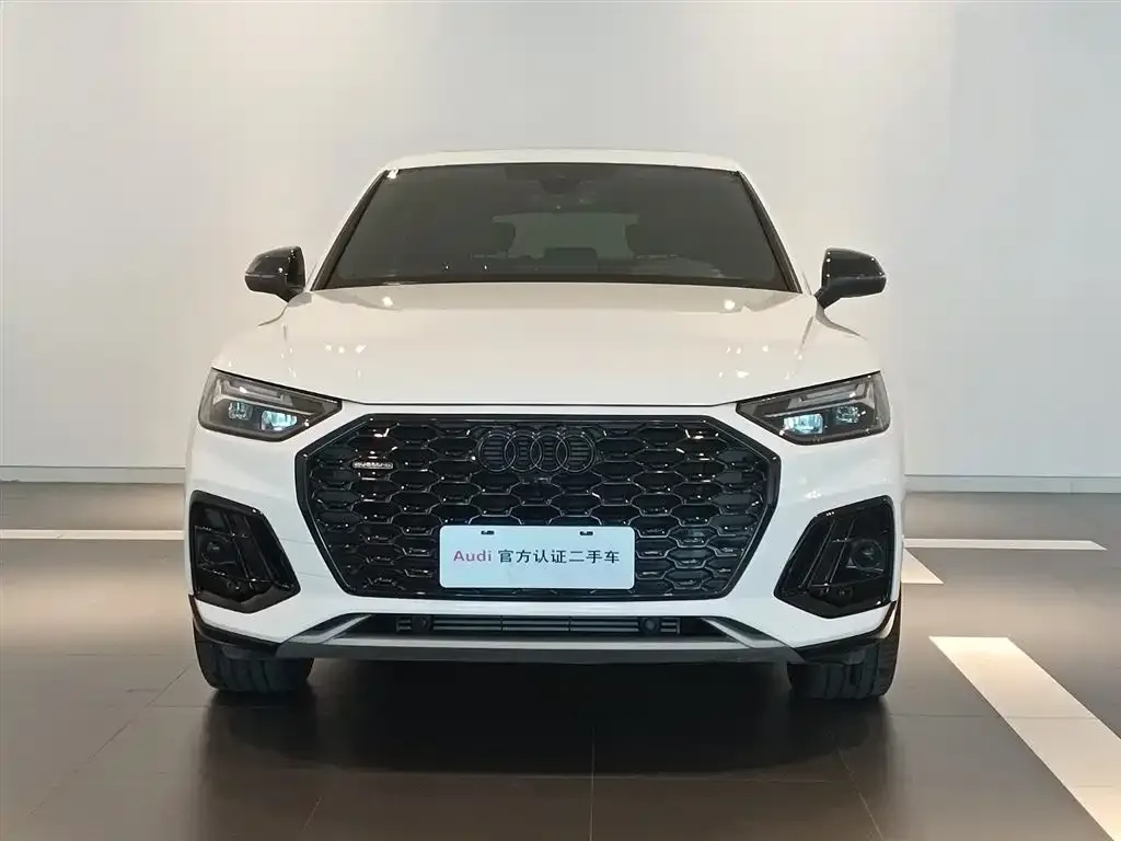 Audi Q5L Sportback 2023 из CN, фото 6