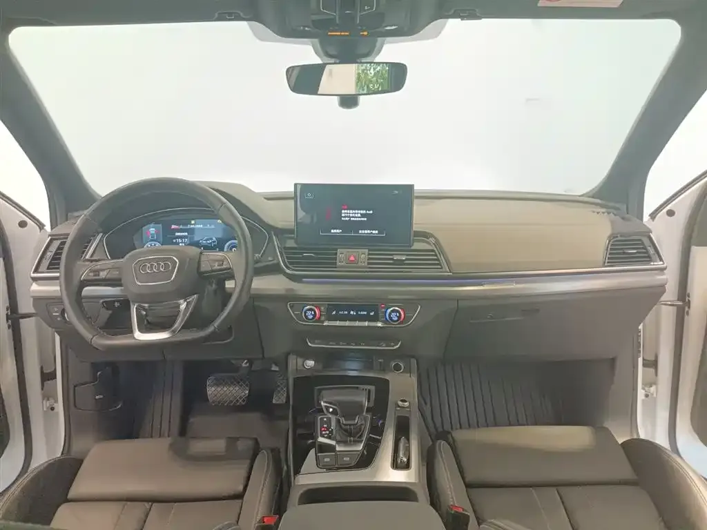 Audi Q5L Sportback 2023 из CN, фото 7