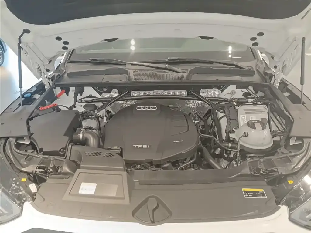 Audi Q5L Sportback 2023 из CN, фото 8