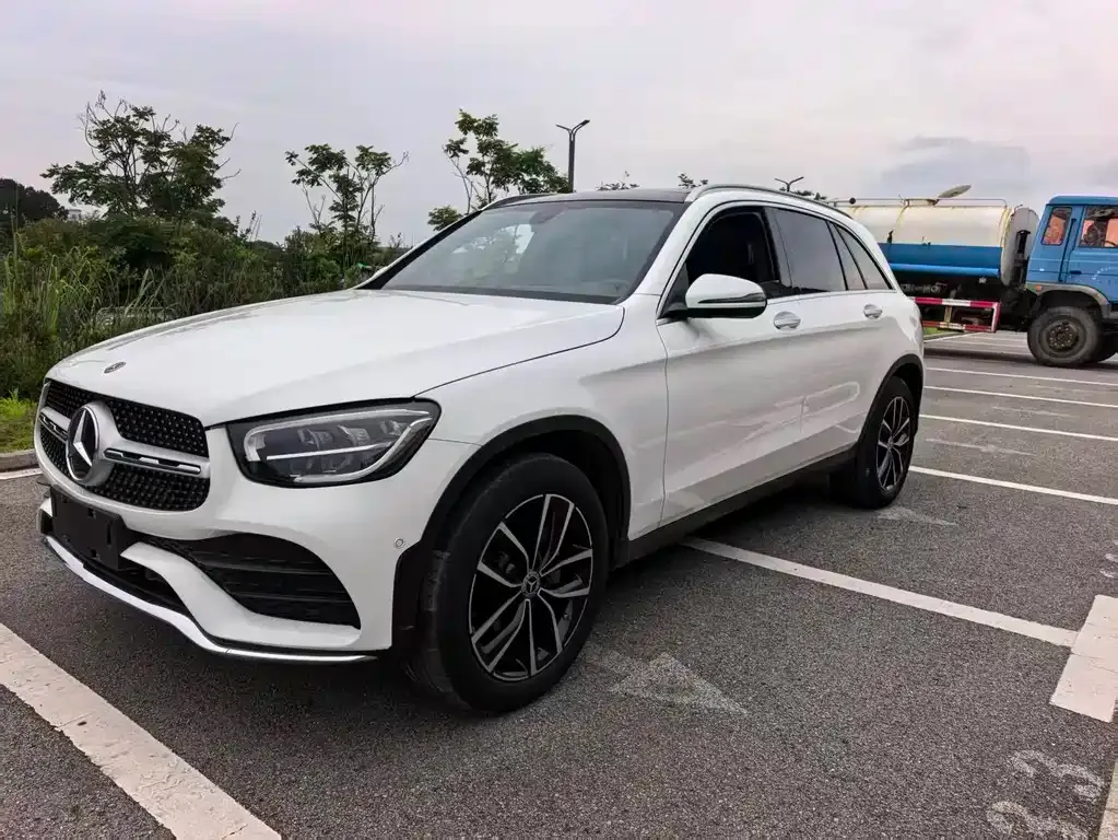 Mercedes-Benz GLC — фото 1