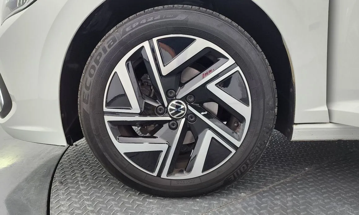 Volkswagen Jetta 2024 из KR, фото 8
