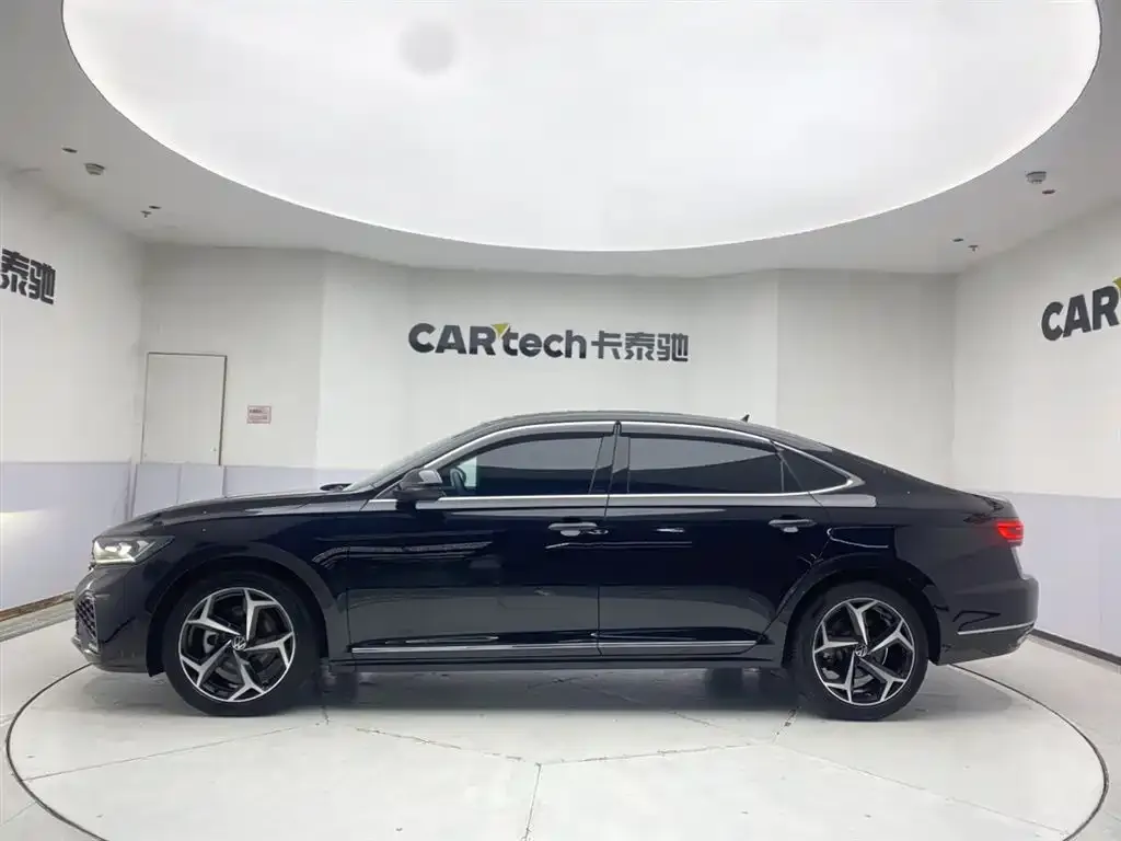 Volkswagen Passat — фото 6