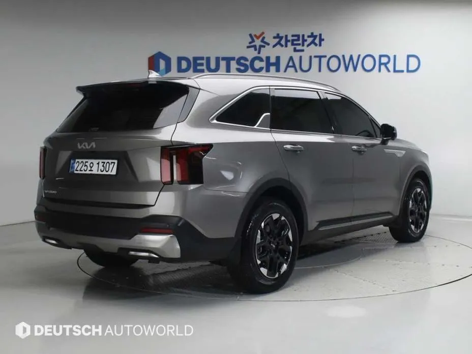 Kia Sorento — фото 3