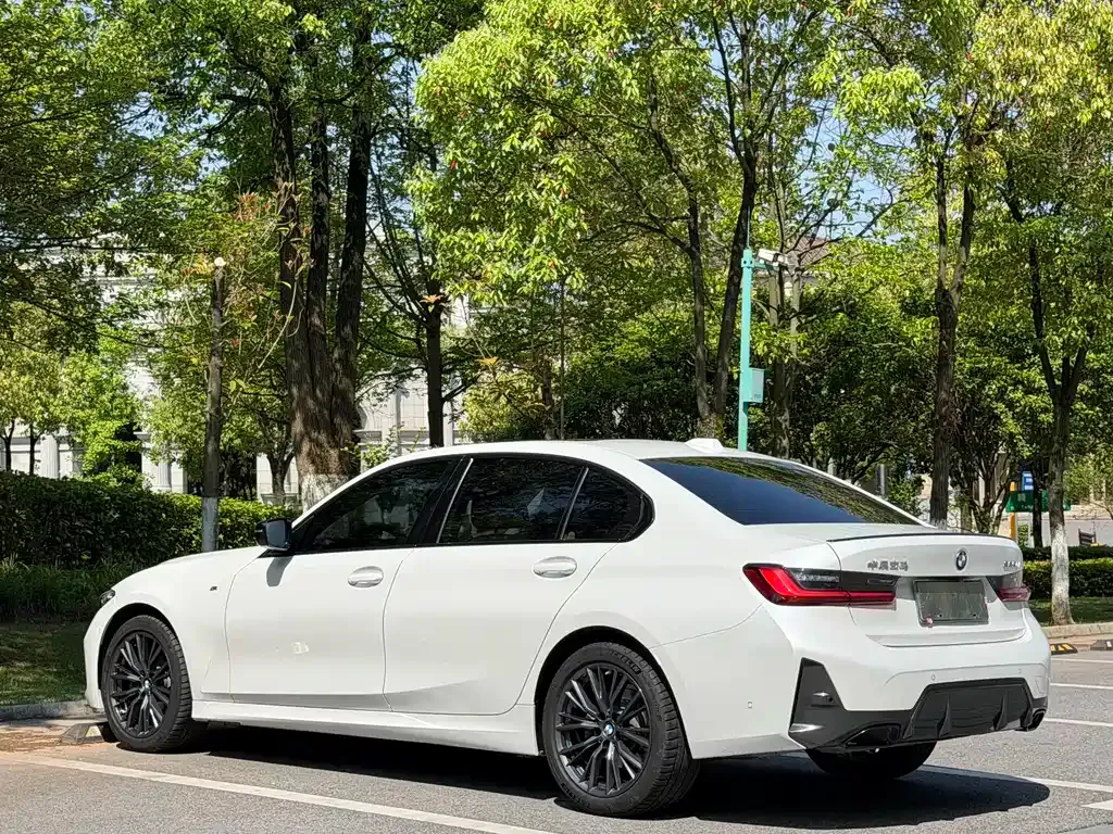 BMW 3 Series — фото 7