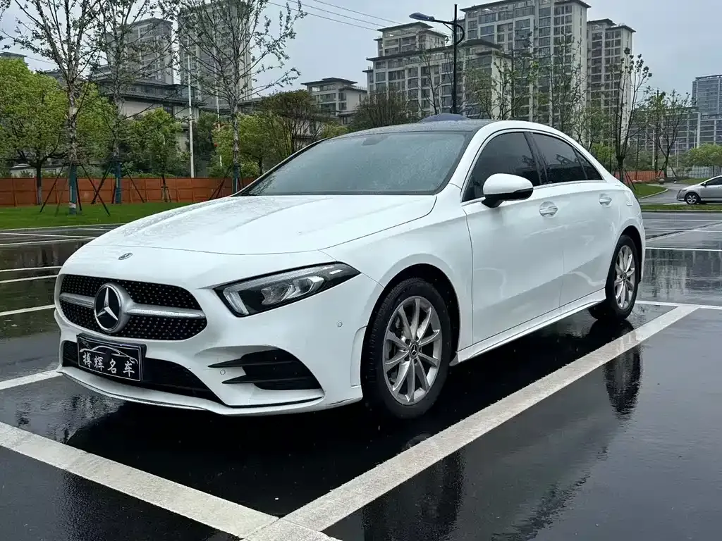 Mercedes-Benz A-Class — фото 7