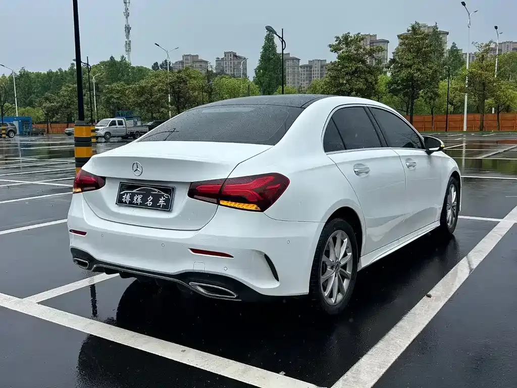 Mercedes-Benz A-Class — фото 10