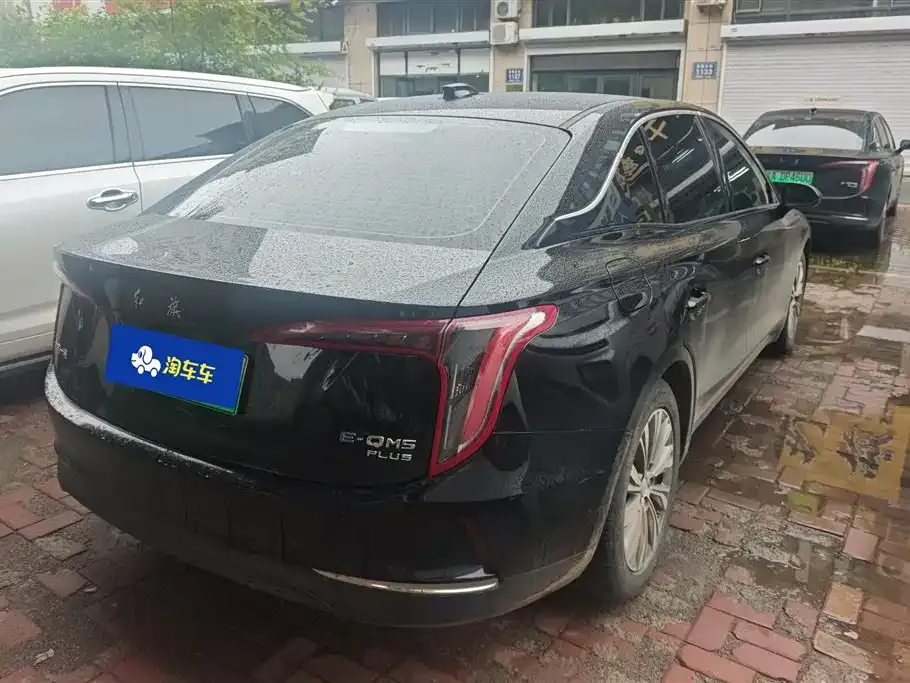 Hongqi E-QM5 — фото 8