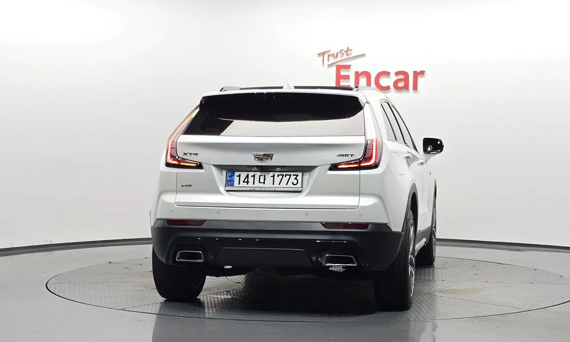 Cadillac XT4 2023 из KR, фото 6