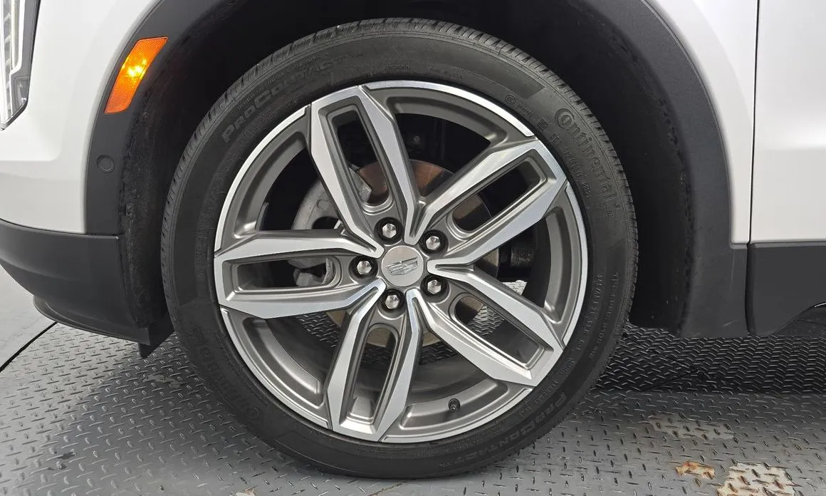 Cadillac XT4 2023 из KR, фото 9