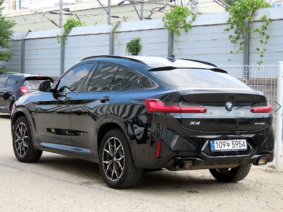 BMW X4 — фото 2