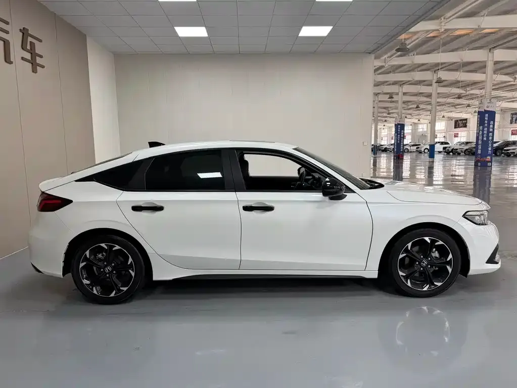 Honda Civic — фото 9