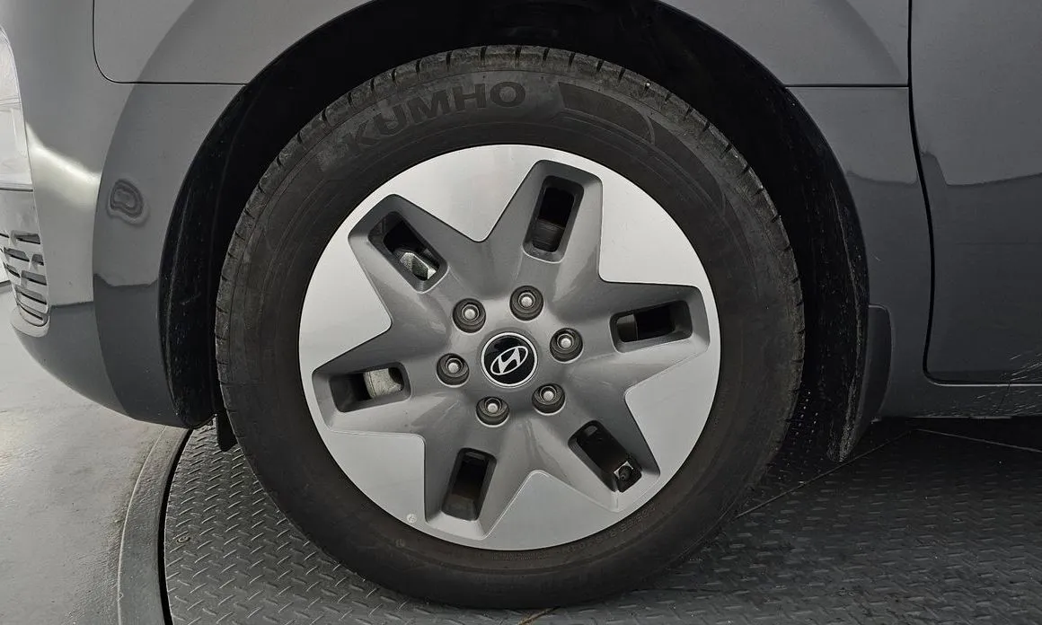 Hyundai Staria — фото 4