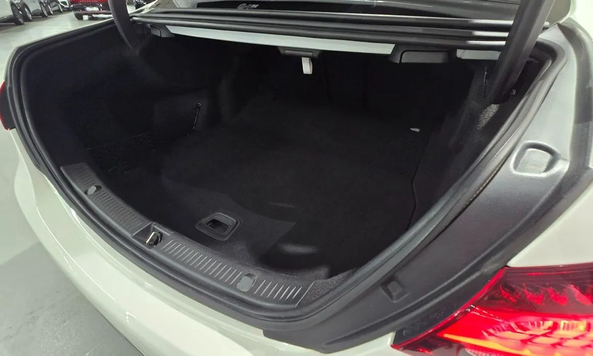 Mercedes-Benz E-Class 2022 из KR, фото 8