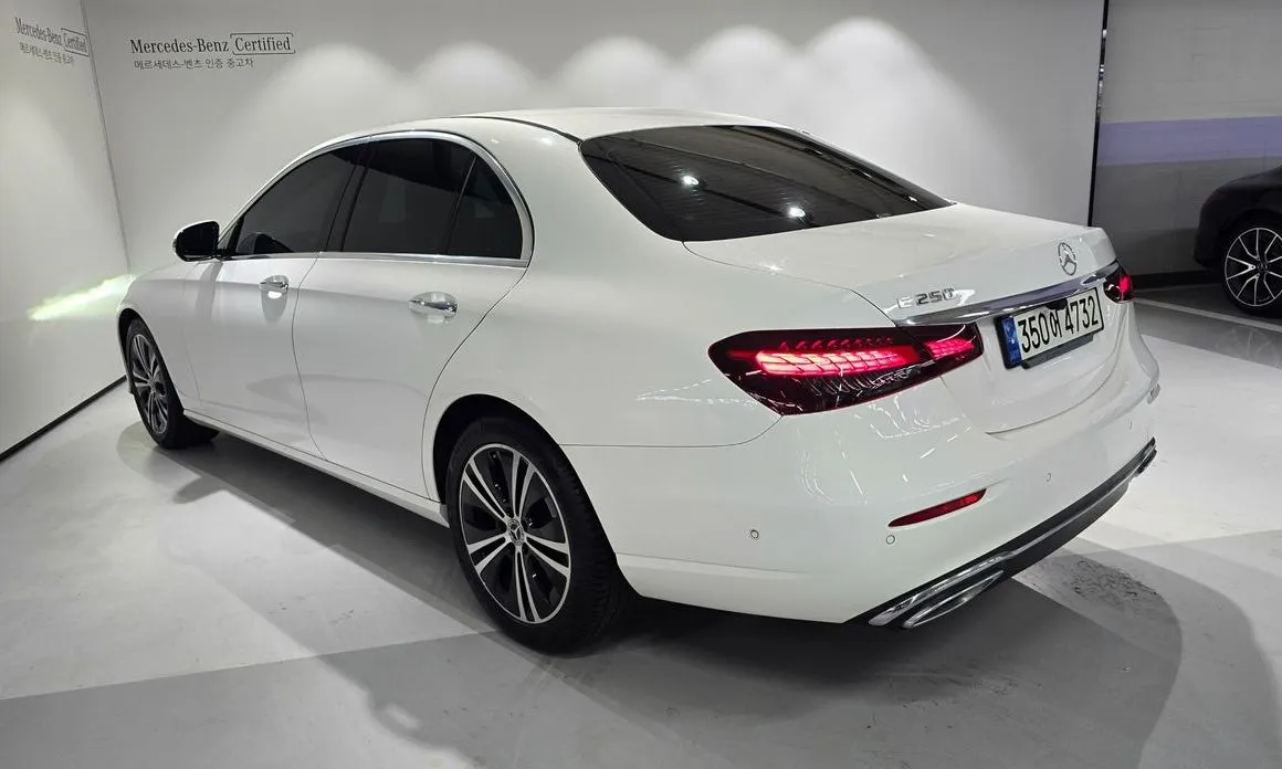 Mercedes-Benz E-Class 2022 из KR, фото 9