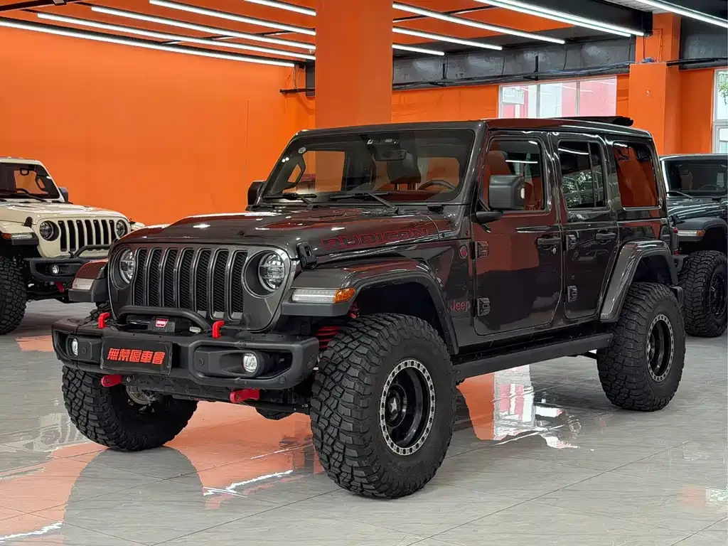 Jeep Wrangler — фото 1