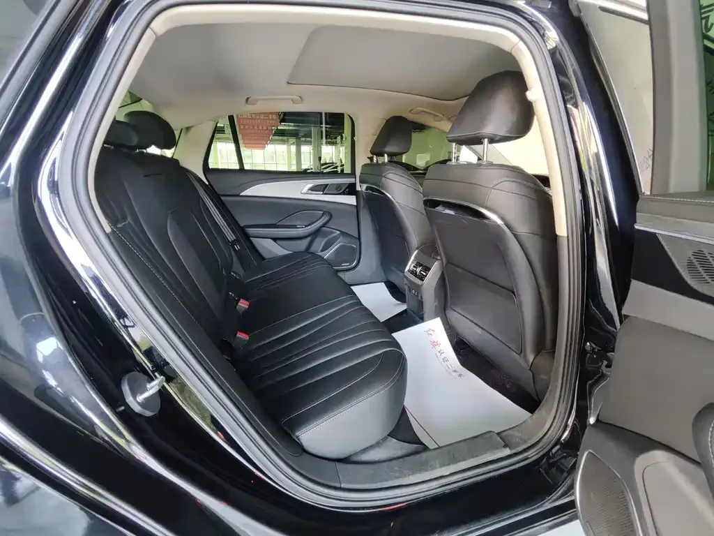 Hongqi H5 2024 из CN, фото 4